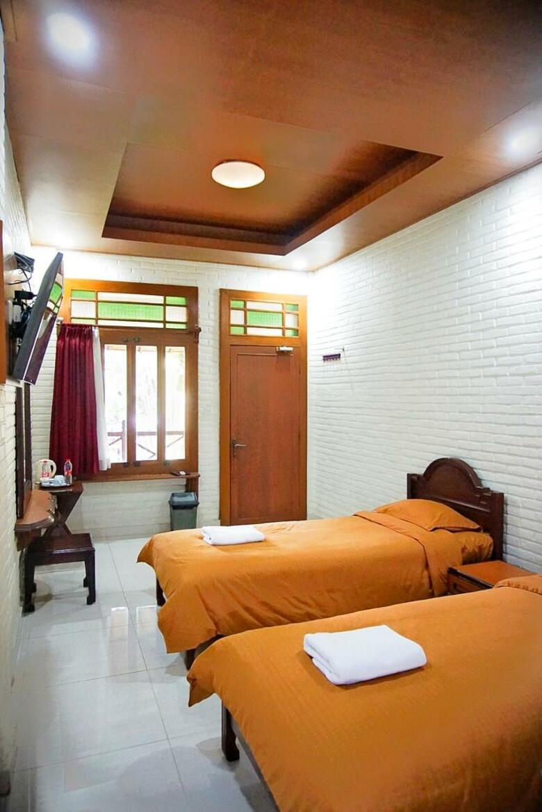 Hostal Wisma Ary's
