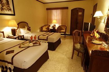 Puri Artha Hotel