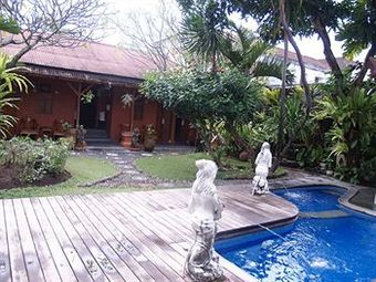 Hostal Anika Guest House
