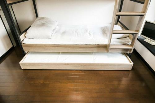 Sumiyoshi Apartment