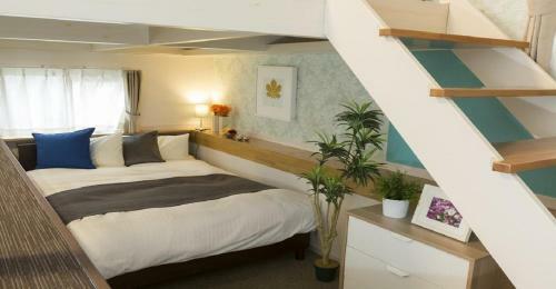 Hostal The Metropolitan Hakata Type A ~ 6 People ~ Room With Loft~