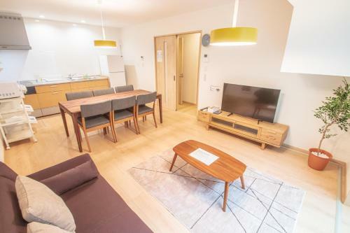 Ecru Haruyoshi Logement