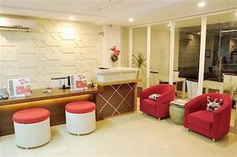 Tickle Hotel