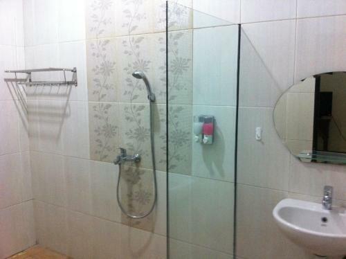 Cabin Hotel Sutomo