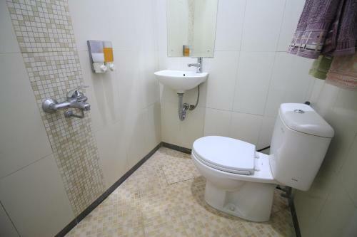 Cabin Hotel Sutomo