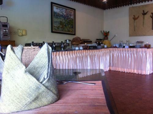 Hotel Harmony Inn