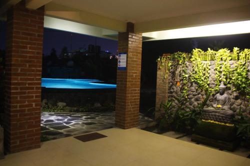 Puri Pangeran Hotel