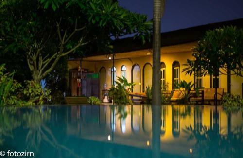 Puri Pangeran Hotel