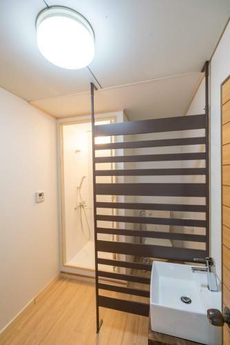 Hostal Guesthouse Leaf