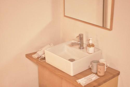 Hostal Mingle-minocamo-