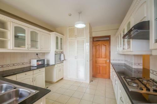 Kengen Furnished And Serviced Apartments