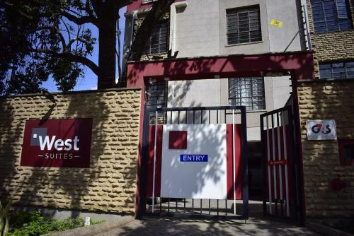 Apartamento West Suites