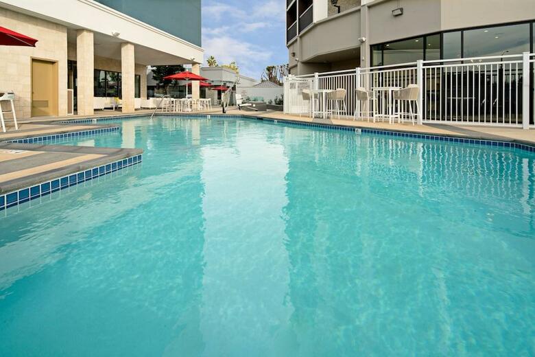 Hotel Holiday Inn Long Beach - Airport