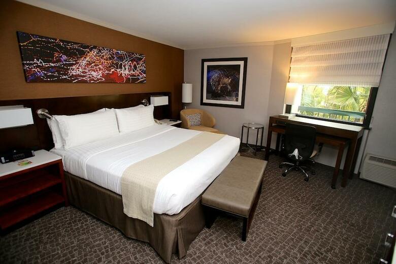 Hotel Holiday Inn Long Beach - Airport