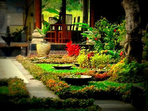 Villa Junjungan Resort Pool & Spa