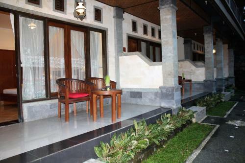 Hostal Adi Jaya Cottages