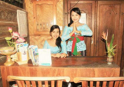 Hostal Adi Jaya Cottages