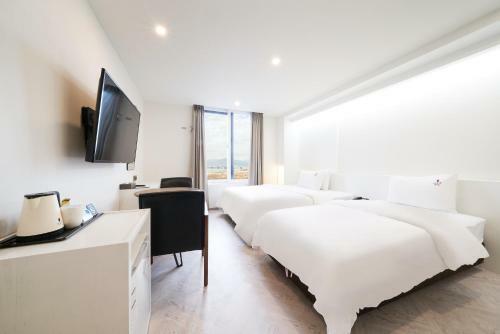 Bardot Hotel Busan Gupo