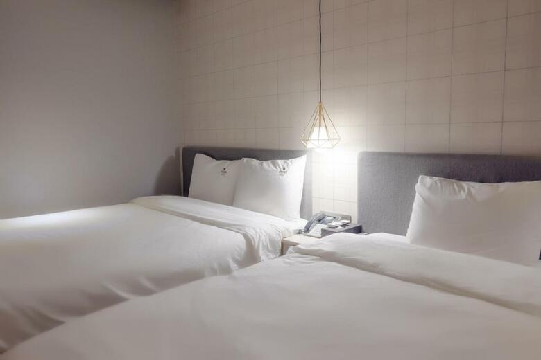 Hound Hotel Seomyeon-beomcheon