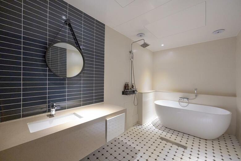 Hound Hotel Seomyeon-beomcheon