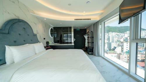 Lavalse Hotel