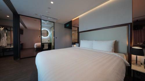 Lavalse Hotel