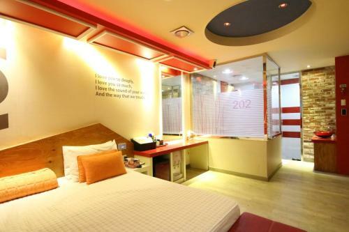 Dongrae Vov Hotel