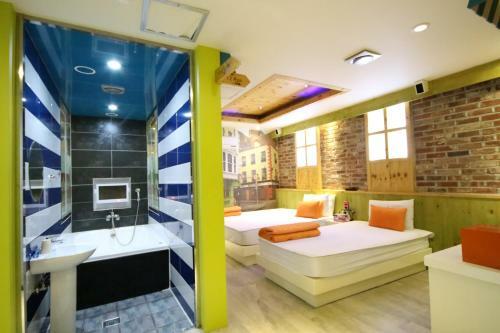 Dongrae Vov Hotel