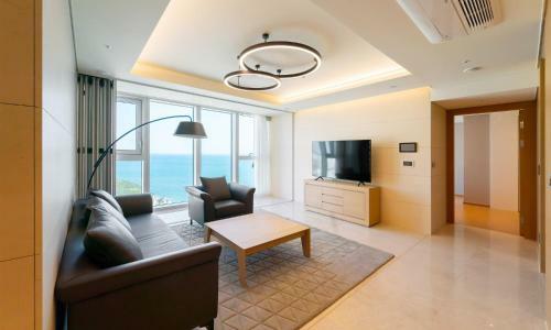 Hotel Grand Lct Residence