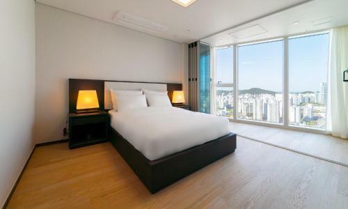 Hotel Grand Lct Residence