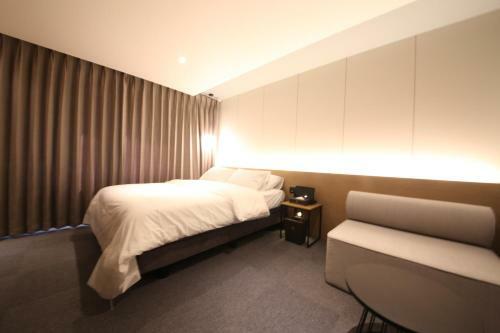 The Van Hotel