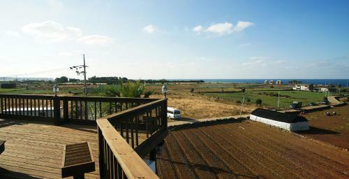 Elroman Pension