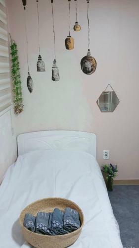 Hostal Mw House