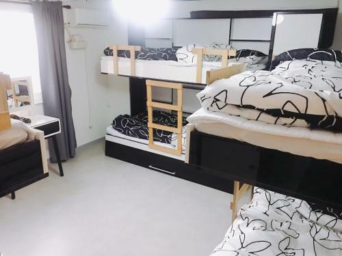 Hostal Lux Guesthouse