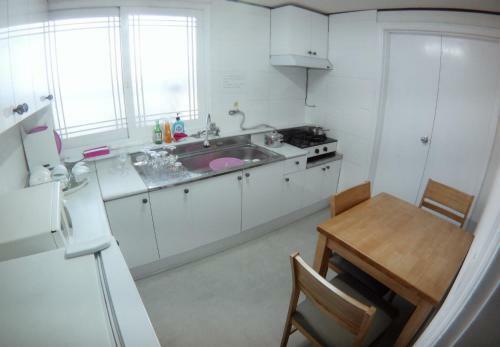 Hostal Lux Guesthouse