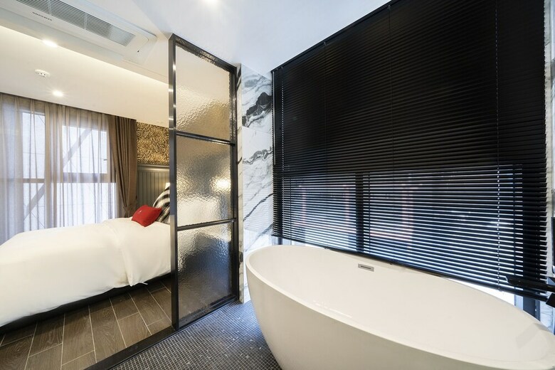 The May Hotel