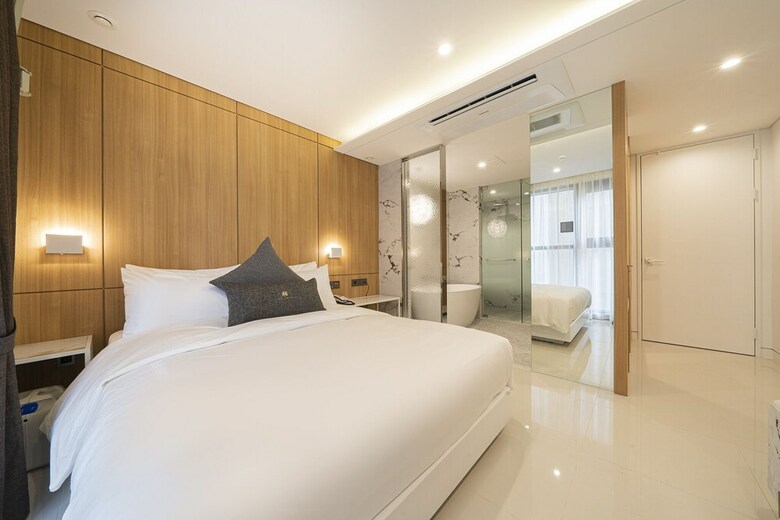 The May Hotel