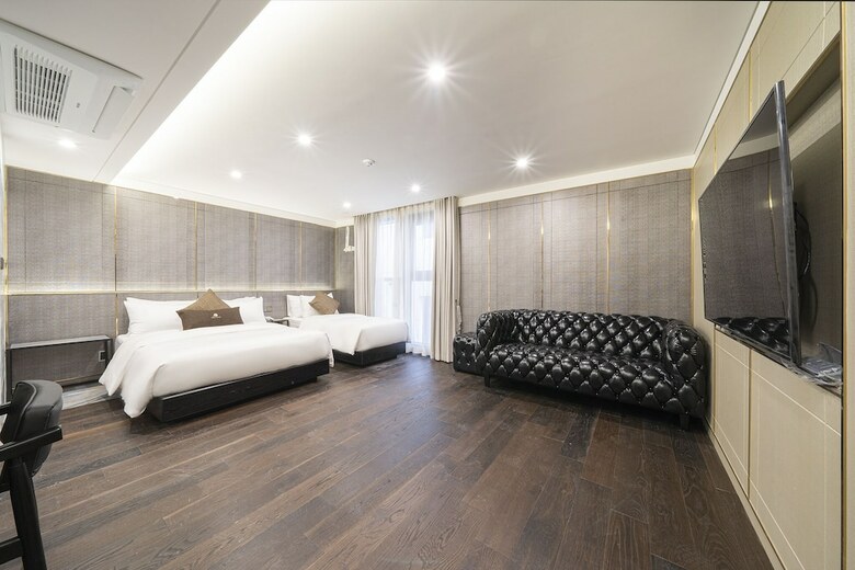 The May Hotel