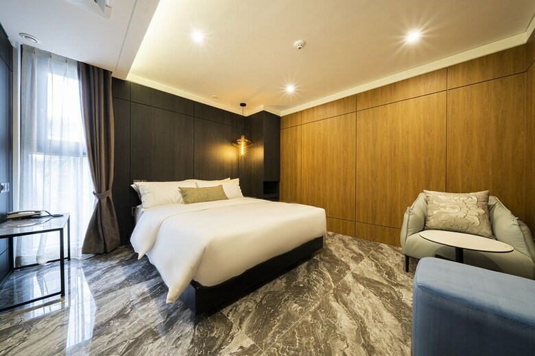 The May Hotel