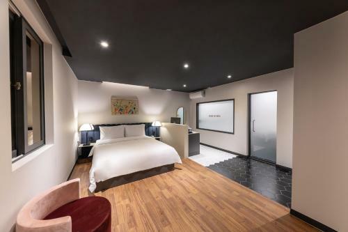 Brown Dot Hotel Seong Seo