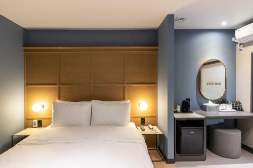 Brown Dot Hotel Seong Seo