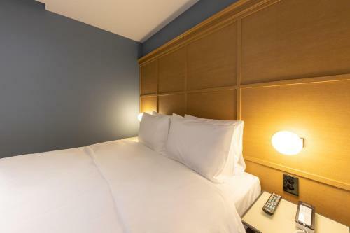 Brown Dot Hotel Seong Seo