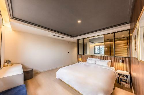Brown-dot Hotel Ulsan-sincheon