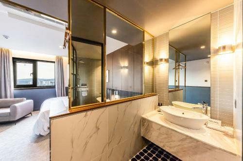 Brown-dot Hotel Ulsan-sincheon
