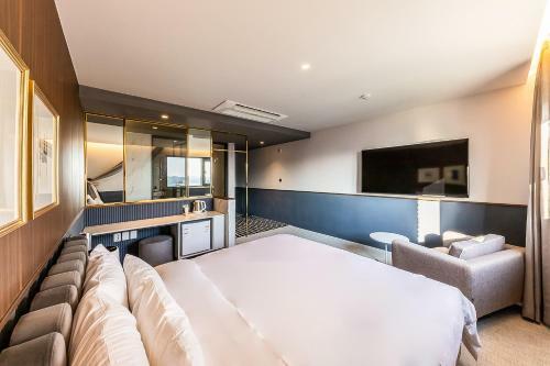 Brown-dot Hotel Ulsan-sincheon