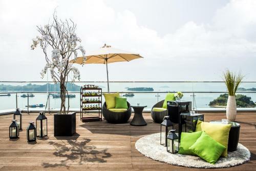 Hidden Bay Hotel