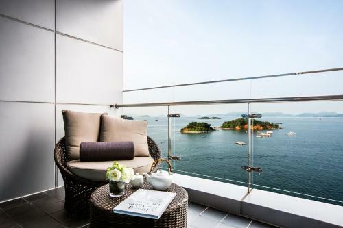 Hidden Bay Hotel