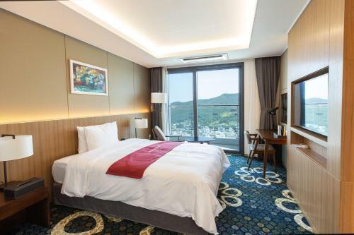 Hotel Ramada Plaza By Wyndham Dolsan Yeosu