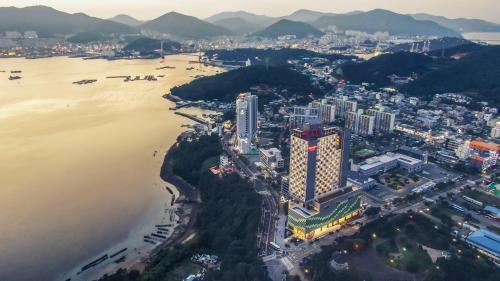 Hotel Ramada Plaza By Wyndham Dolsan Yeosu