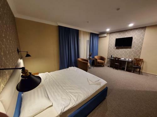 Khan Hotel